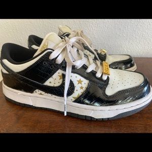 Nike sb dunk (supreme)